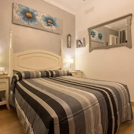 Hotel La Del Infante 3*