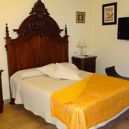 La Del Infante 3*